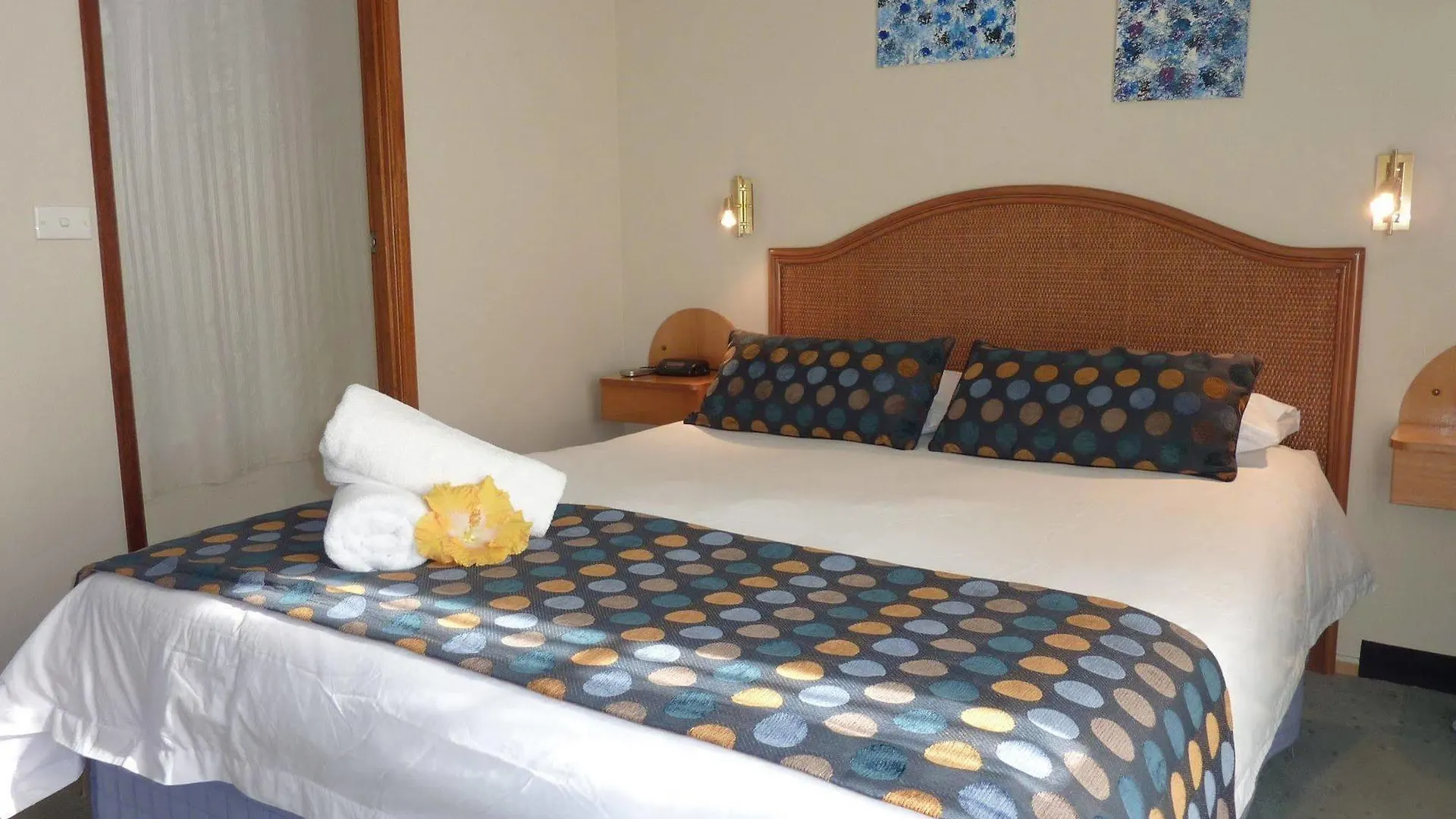 *** Motel Sapphire Waters Motor Inn Merimbula Australia